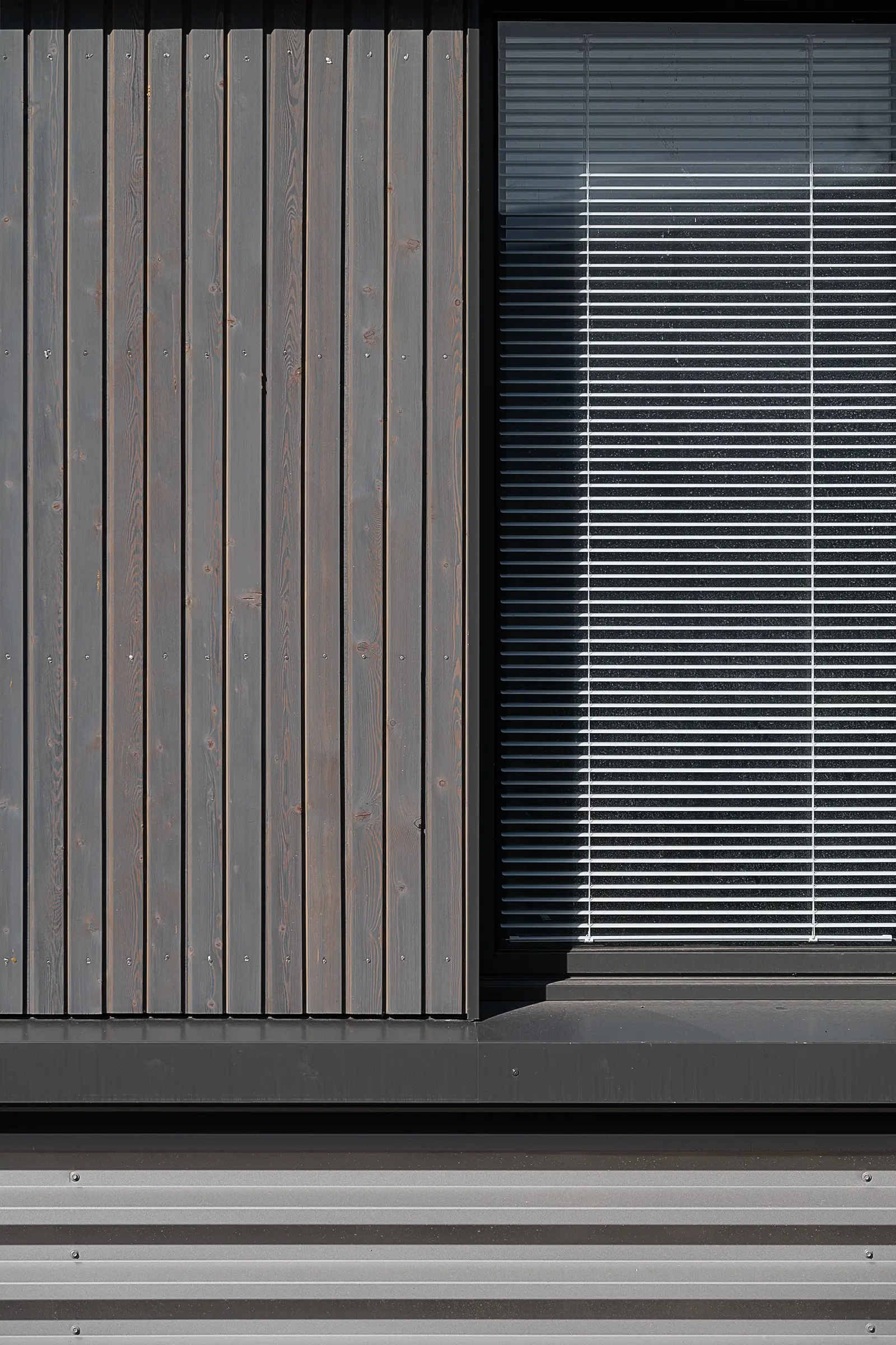 détail du bardage de la façade